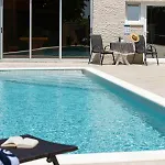 Mery Daire *