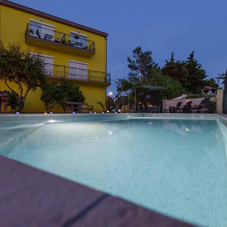 Appartement Mery Pula