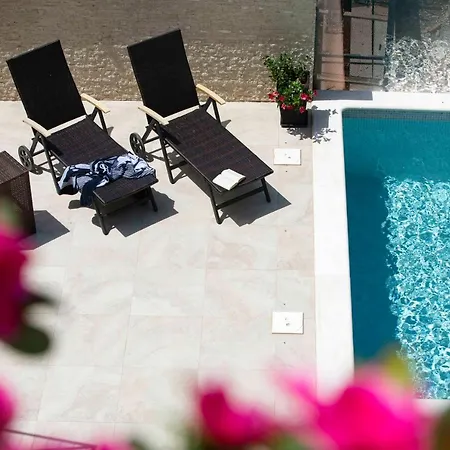 Appartement Mery *