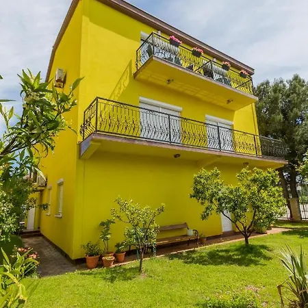 Apartman Mery Póla
