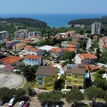 Mery Апартаменты *